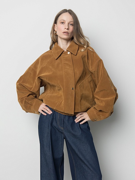 Куртка-бомбер из замши